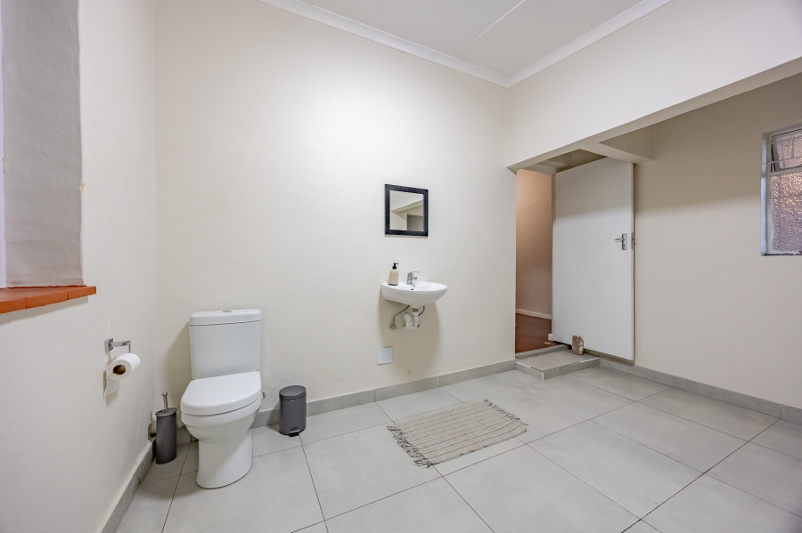 4 Bedroom Property for Sale in Mowbray Western Cape